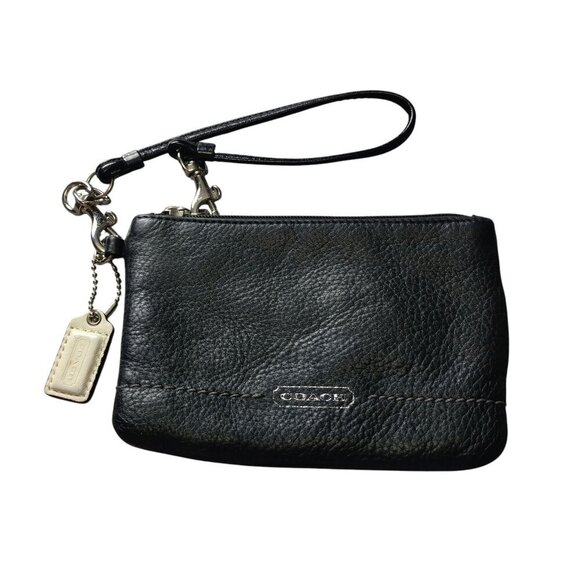 Coach Handbags - COACH Black Pebbled Leather Corner Zip Wristlet Wallet Hang Tag Logo Classic
